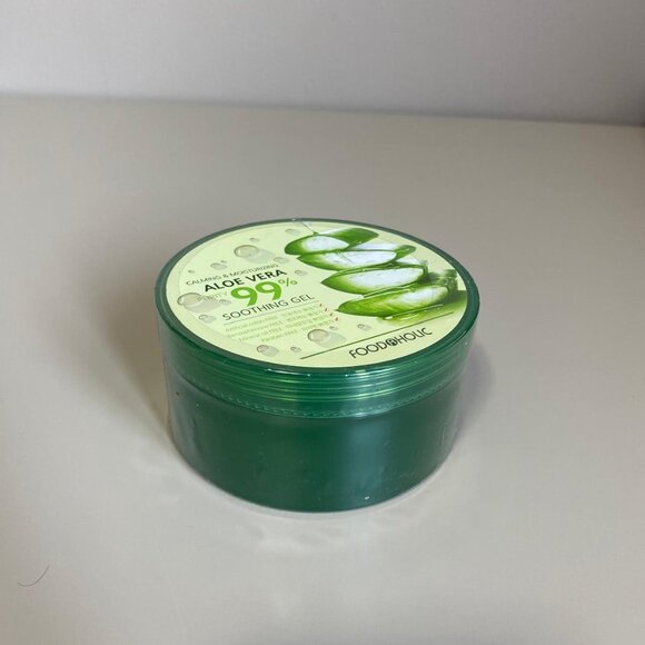 FOODAHOLIC 99% Pure Aloe Vera Soothing Gel - 300ml - Picture 2 of 3